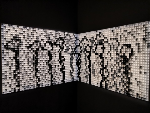 于雨田 《生命体的像素化研究》 215x125cm 丙烯、调色盒 2019
于雨田 《生命体的像素化研究》 215x125cm 丙烯、调色盒 2019