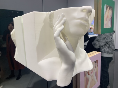 3D打印的“托下巴”雕塑 3D打印的“托下巴”雕塑