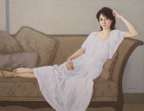 靳尚谊 《靠在沙发上的女士》  布面油画  80×110cm 2018
