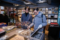 佳作书局与德国Taschen出版社合作，限量签名书展于798店开幕