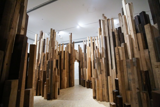 二号展厅的《城市森林》沉浸式作品
