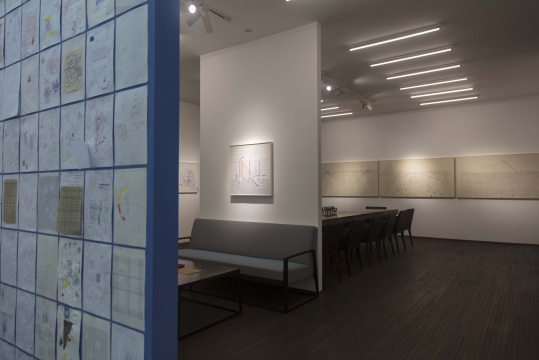站台中国双展齐开 线条构成的陌生风景 站台中国双展齐开 线条构成的陌生风景