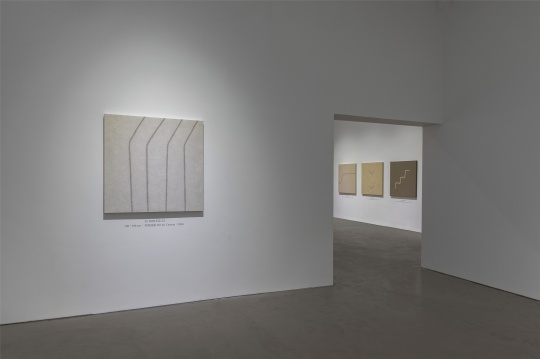 周豪个展亮相三远当代艺术中心:我不画任何东西,我只是画画本身 周豪个展亮相三远当代艺术中心:我不画任何东西,我只是画画本身