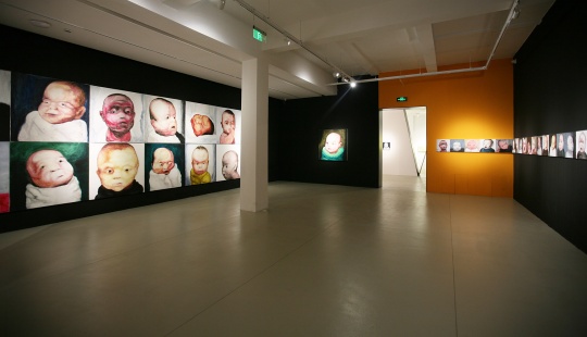 T6画廊 赵能智“面部”展览现场
