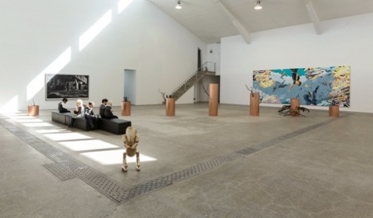 798首家恢复开放的画廊,当代唐人艺术中心推出群展“我是谁” 798首家恢复开放的画廊,当代唐人艺术中心推出群展“我是谁”