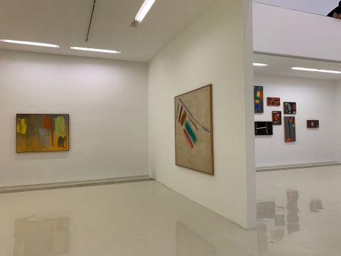 伟大的色彩学家 约翰·麦克林逝世周年展在偏锋开幕 伟大的色彩学家 约翰·麦克林逝世周年展在偏锋开幕