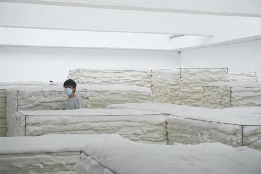 赵赵个展“白色”,当代唐人艺术中心展览现场
赵赵个展“白色”,当代唐人艺术中心展览现场