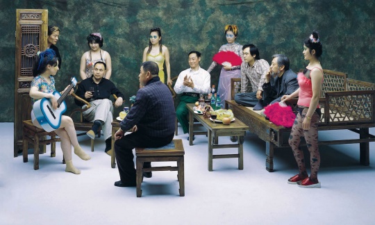《老栗夜宴图》 30 × 240cm C-print 2000
《老栗夜宴图》 30 × 240cm C-print 2000