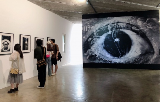 三影堂开幕日本摄影大师五人展 “写真黄金一代” 三影堂开幕日本摄影大师五人展 “写真黄金一代”