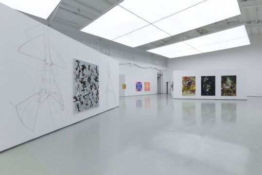 “山鲁佐德的救赎”“进退维谷” 蜂巢新展以绘画、多媒体两条线索并进展开 “山鲁佐德的救赎”“进退维谷” 蜂巢新展以绘画、多媒体两条线索并进展开