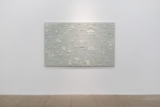 洪浩《万相之二十二》 120x195cm 油画 塑形材料 画布 2019
洪浩《万相之二十二》 120x195cm 油画 塑形材料 画布 2019