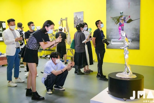 童昆鸟个展“炸裂”登场 木星美术馆2020年首展 童昆鸟个展“炸裂”登场 木星美术馆2020年首展
