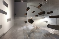 后疫情“呼/吸”法，王璜生在龙美术馆搭建氧气之场