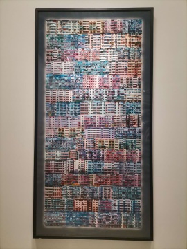 向利庆 《永不摇晃》 249.5×125cm 摄影 2002
向利庆 《永不摇晃》 249.5×125cm 摄影 2002