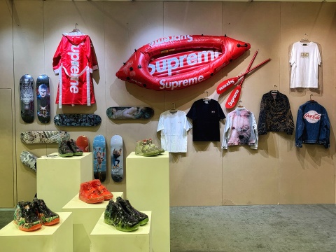 来北京四季酒店,看一个超有范儿的潮流艺术展 来北京四季酒店,看一个超有范儿的潮流艺术展