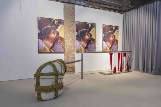 告别草场地,户尔空间798新空间开幕首展“感触触感” 告别草场地,户尔空间798新空间开幕首展“感触触感”