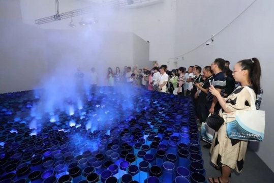 跟随吴洪亮的策展手记,去金鸡湖美术馆看“自·长物志” 跟随吴洪亮的策展手记,去金鸡湖美术馆看“自·长物志”