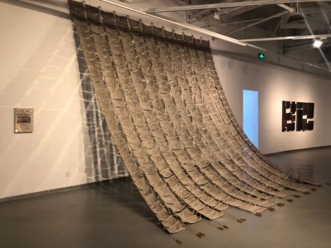 跟随吴洪亮的策展手记,去金鸡湖美术馆看“自·长物志” 跟随吴洪亮的策展手记,去金鸡湖美术馆看“自·长物志”