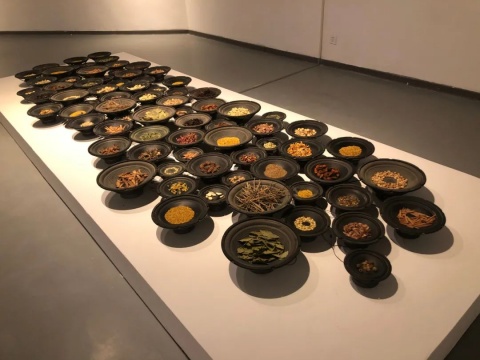 跟随吴洪亮的策展手记,去金鸡湖美术馆看“自·长物志” 跟随吴洪亮的策展手记,去金鸡湖美术馆看“自·长物志”