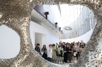 跟随吴洪亮的策展手记，去金鸡湖美术馆看“自·长物志”