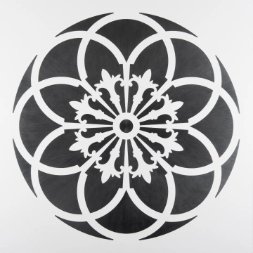 《镜子十八号》,101 x 101 cm,纸上铅笔裱木板,2015
《镜子十八号》,101 x 101 cm,纸上铅笔裱木板,2015