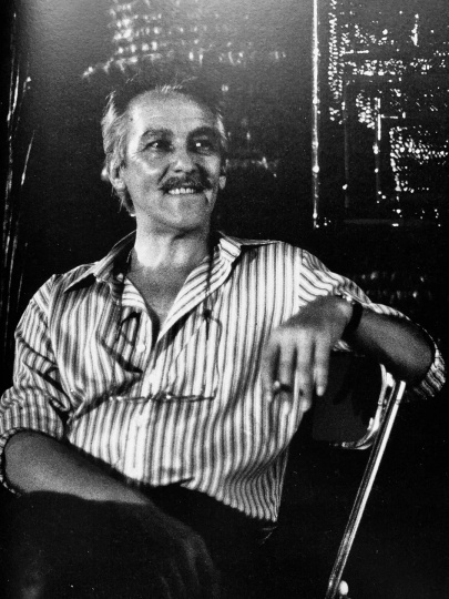 万曼,原名马林·瓦尔班诺夫(Maryn Varbanov)(1932-1989),是中国现代纤维艺术的开拓者
万曼,原名马林·瓦尔班诺夫(Maryn Varbanov)(1932-1989),是中国现代纤维艺术的开拓者