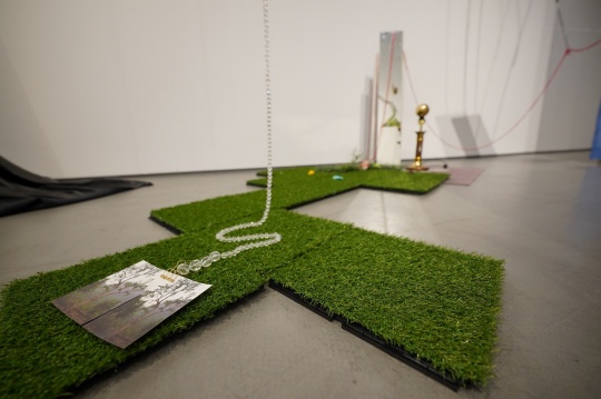 鸿坤美术馆“微风与人造之物”开幕  呈现自然与“人造之物”的互联