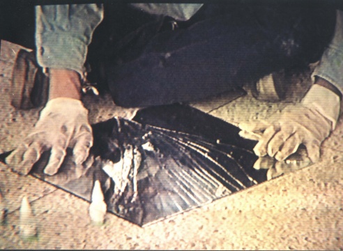 张培力 《30X30》32'09" 单视频录像 1988
张培力 《30X30》32'09" 单视频录像 1988
