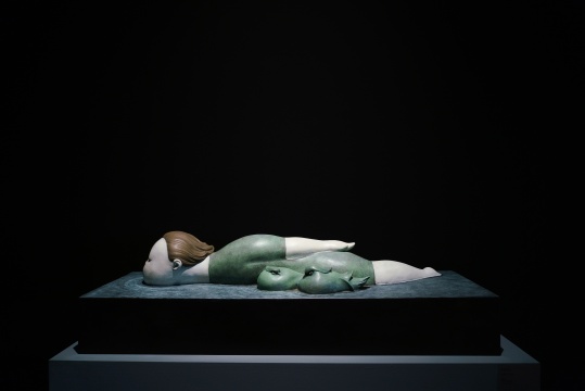 《只羡鸳鸯不羡仙》 30×35×110cm 铸铜化学着色 2020
《只羡鸳鸯不羡仙》 30×35×110cm 铸铜化学着色 2020