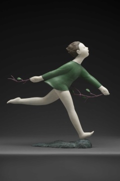 《春暖花开》 92×23×95cm 铸铜化学着色 2020
《春暖花开》 92×23×95cm 铸铜化学着色 2020