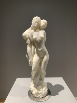 魏小明 《无花果》 21×20×69cm 汉白玉
魏小明 《无花果》 21×20×69cm 汉白玉