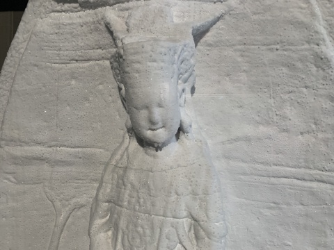 程辰 《冰河世纪》 高200cm 综合装置 程辰 《冰河世纪》 高200cm 综合装置
