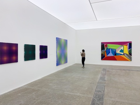 35位艺术家,中日韩抽象绘画巡回展亮相唐人北京 35位艺术家,中日韩抽象绘画巡回展亮相唐人北京
