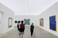 35位艺术家，中日韩抽象绘画巡回展亮相唐人北京