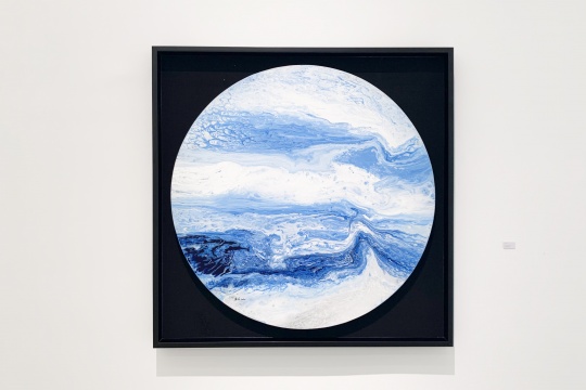 松艺术区左儿个展,一位跨界艺术家的绘画实践 松艺术区左儿个展,一位跨界艺术家的绘画实践