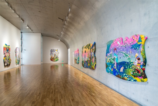 松山智一中国大陆首次个展,在龙美术馆的“自然可解” 松山智一中国大陆首次个展,在龙美术馆的“自然可解”