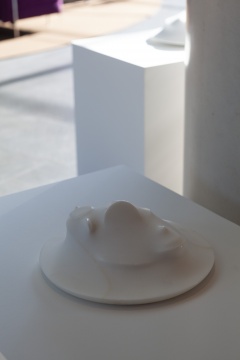 《新器物No.3》 12x30x30cm 2020
《新器物No.3》 12x30x30cm 2020
