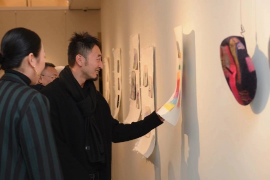 艺术8奖再添新枝 “智慧之手”串起“时间的针脚” 艺术8奖再添新枝 “智慧之手”串起“时间的针脚”