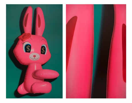 孙一钿 《美元兔》 243×152cm×2 布面丙烯 2020
孙一钿 《美元兔》 243×152cm×2 布面丙烯 2020