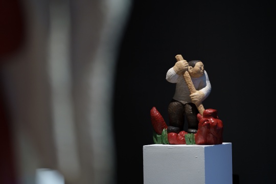任俊华个展“归回”亮相Hi艺术中心,以质朴木雕诉说温馨情感 任俊华个展“归回”亮相Hi艺术中心,以质朴木雕诉说温馨情感