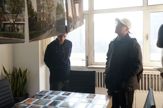 外交公寓12号 展览“1976/2020” 开幕式现场
外交公寓12号 展览“1976/2020” 开幕式现场