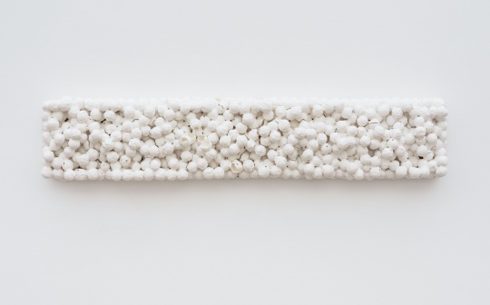 《风景-26 》 110×22cm 陶瓷 2018
《风景-26 》 110×22cm 陶瓷 2018