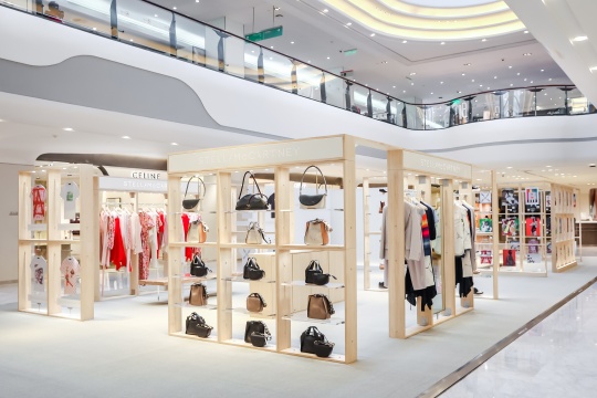 STELLA McCARTNEY 揭幕The McCartney A to Z 宣言限时展览体验店 STELLA McCARTNEY 揭幕The McCartney A to Z 宣言限时展览体验店