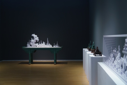 东方文人式的审美景观:杨东鹰个展“平平仄仄”亮相玉兰堂画廊 东方文人式的审美景观:杨东鹰个展“平平仄仄”亮相玉兰堂画廊