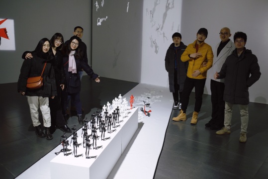 感性与理性中人与物的思考,桥艺术空间2021首展开幕 感性与理性中人与物的思考,桥艺术空间2021首展开幕