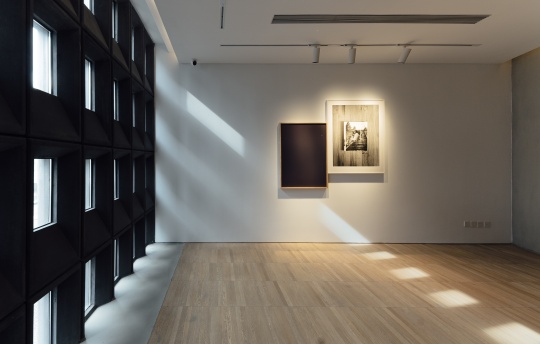 你还会具备“观看”这种能力吗?群展“目之所及”在阿那亚艺术中心开幕 你还会具备“观看”这种能力吗?群展“目之所及”在阿那亚艺术中心开幕