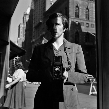 纽约，纽约州，1953年10月18日

© John Maloof Collection, courtesy Howard Greenberg Gallery, NY, and diChroma Photography
