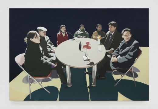 《麦克风又坏了》 200×300cm 布面油画 2020
《麦克风又坏了》 200×300cm 布面油画 2020