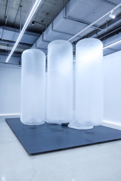 北京时代美术馆全新大展《WAVELENGTH:此时此刻》开展 北京时代美术馆全新大展《WAVELENGTH:此时此刻》开展