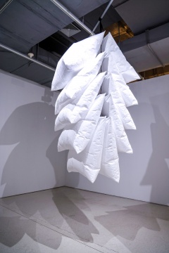 北京时代美术馆全新大展《WAVELENGTH:此时此刻》开展 北京时代美术馆全新大展《WAVELENGTH:此时此刻》开展